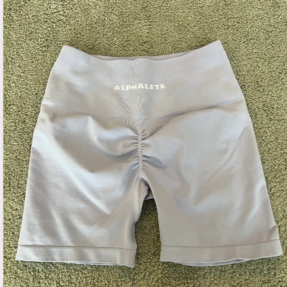 SOLD NWT Alphalete Amplify Shorts Lilac S 4.5''